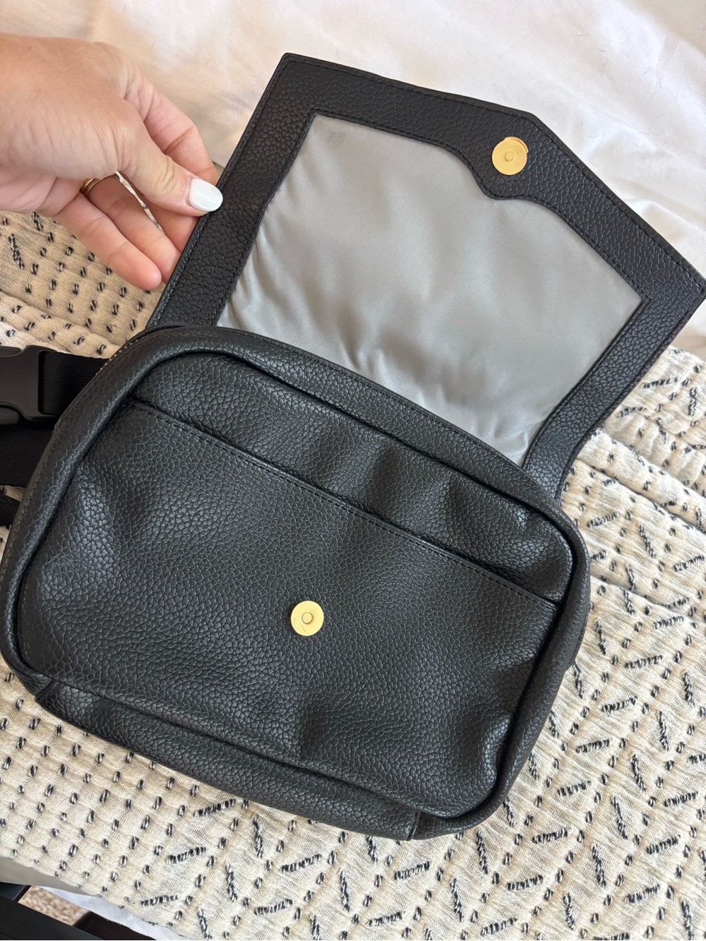 Freshly Picked Park Pack in Ebony - Black Belt Bag Fanny Pack - Picture 2 of 8
